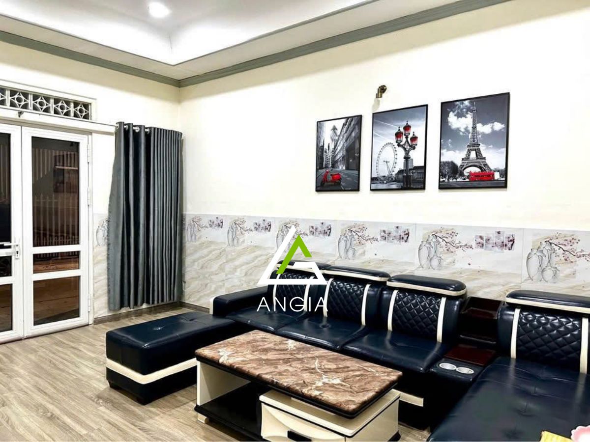 Nhà KQH Trần Quang Diệu - Giá: 6ty9