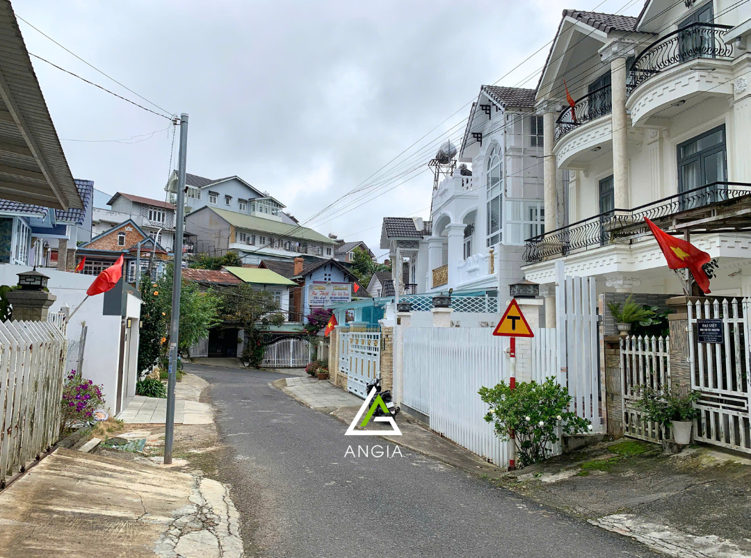 Nhà KQH Bạch Đằng - Ngô Quyền - Giá: 8ty2