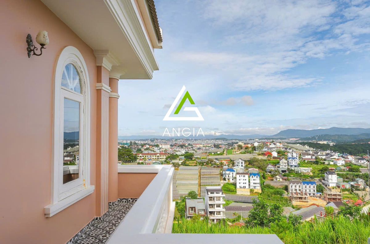 Biệt thự Trịnh Hoài Đức - Giá: 13ty5