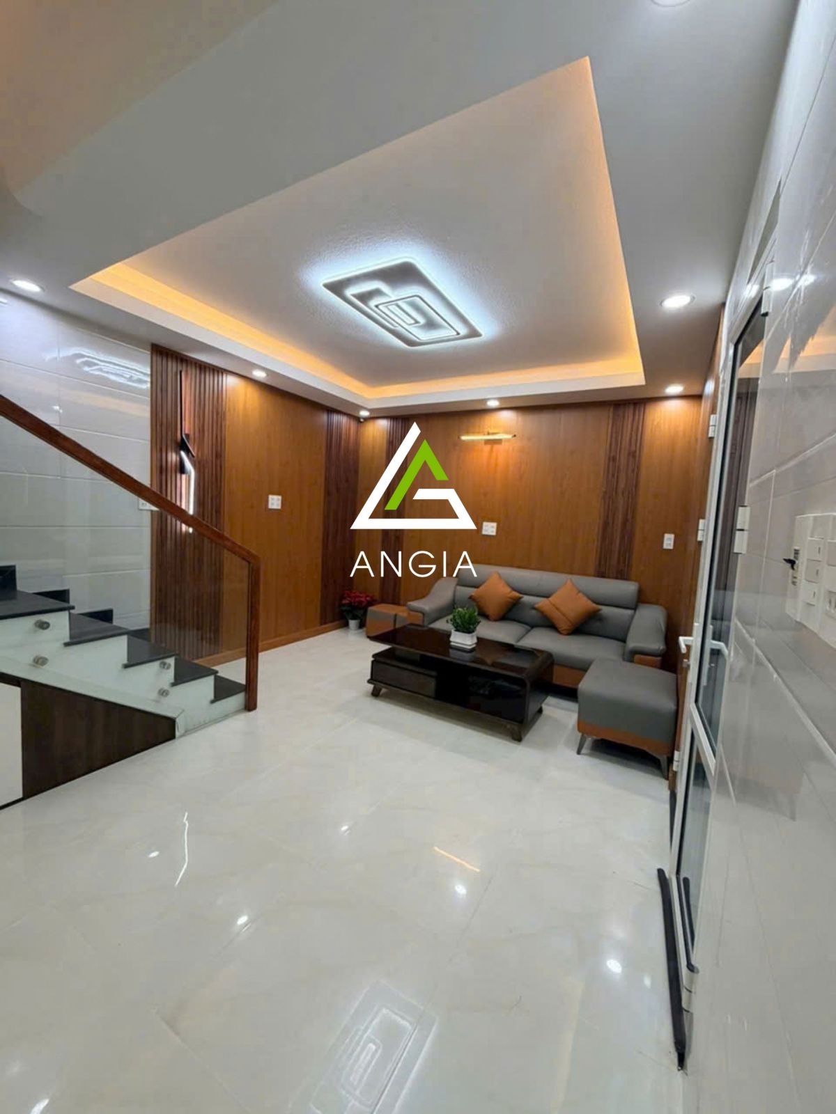 Nhà Hai Bà Trưng - Giá: 4ty9