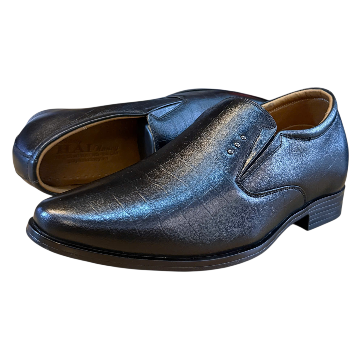 Giày tây nam tăng chiều cao xỏ chân Hải Nancy da bò vân C601D