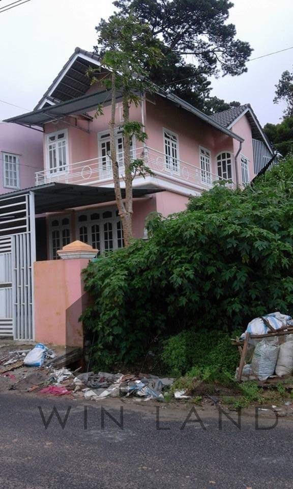 Nhà Mặt tiền đường Huyền Trân Công Chúa - Giá: 9ty 