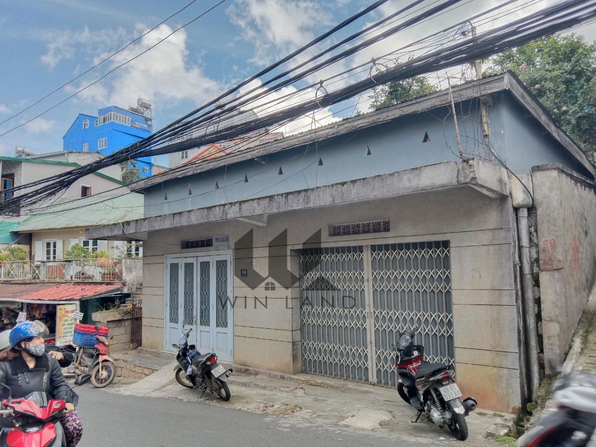 Bán đất tặng nhà Mặt tiền Đào Duy Từ - Giá: 5ty950