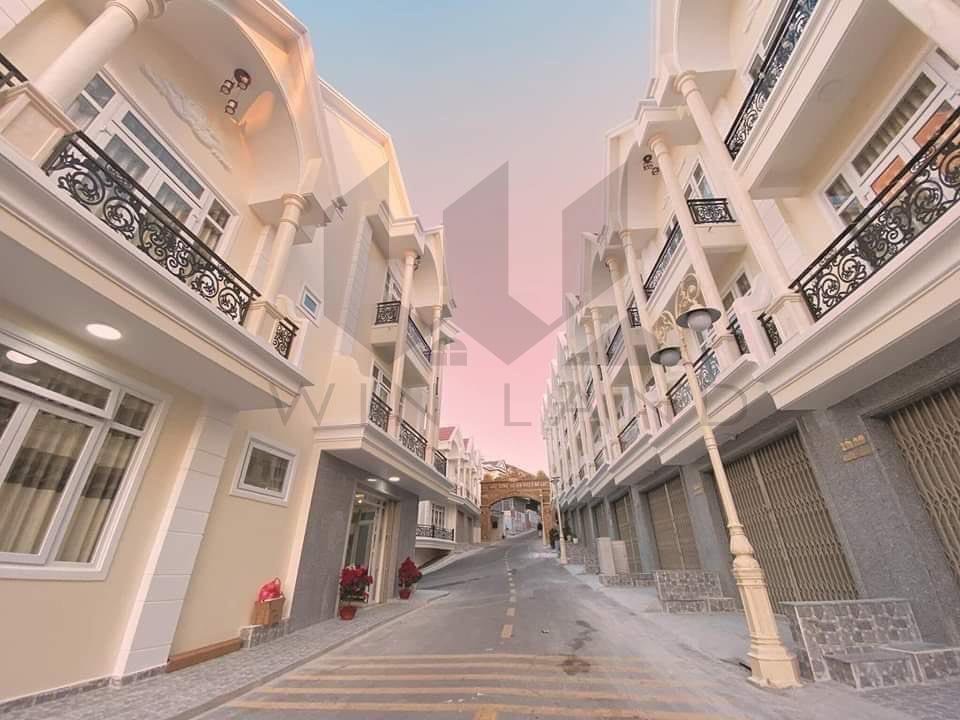 Nhà Khu Golden Hills (Nguyễn Trung Trực) - Giá: 8ty