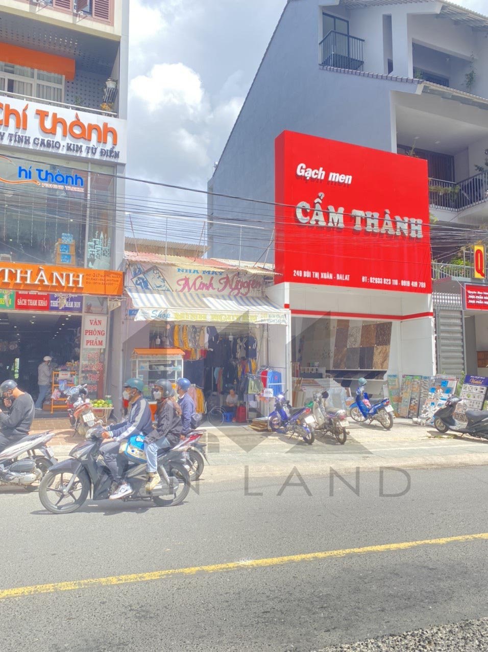 Đất Bùi Thị Xuân - Giá: 150ty