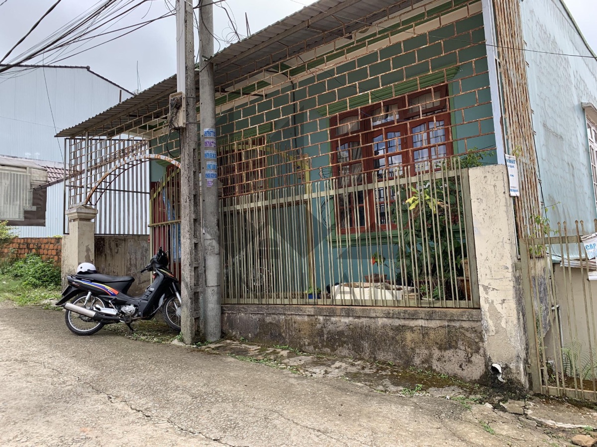 Bán đất tặng nhà Phan Đình Phùng - Giá: 18ty