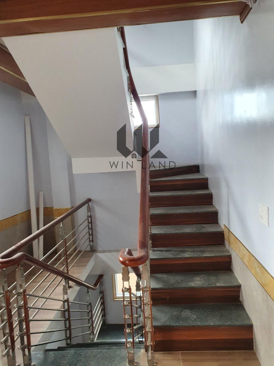 Nhà Bạch Đằng - Giá: 3ty8