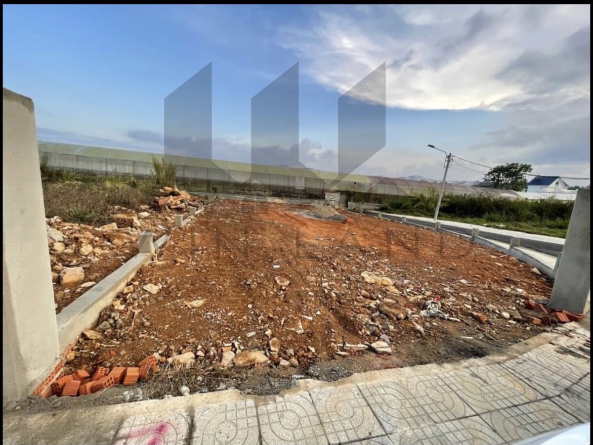 Đất KQH Nguyễn Hữu Cầu - Giá: 10ty2