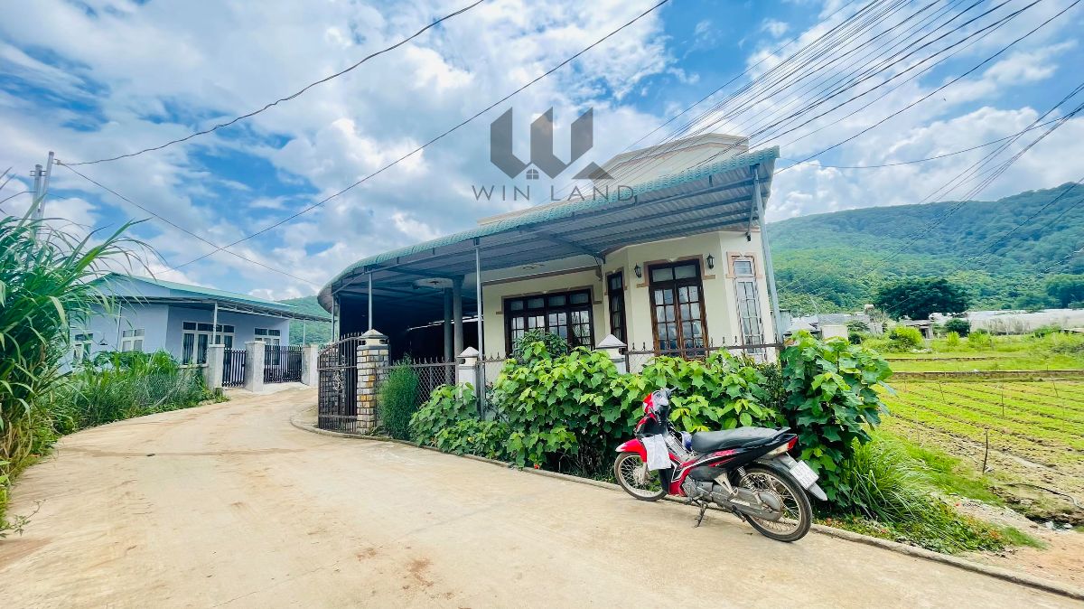 Bán đất tặng nhà thị trấn Thạnh Mỹ - Giá: 3ty7