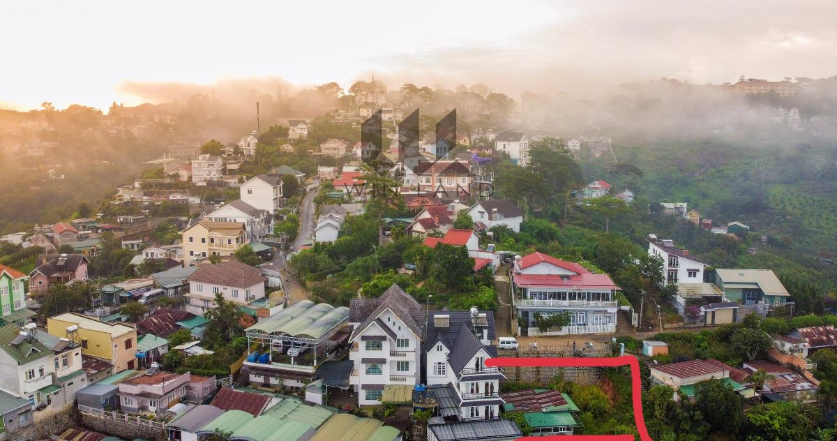 Đất view 360 độ Hoàng Hoa Thám - Giá: 35ty5