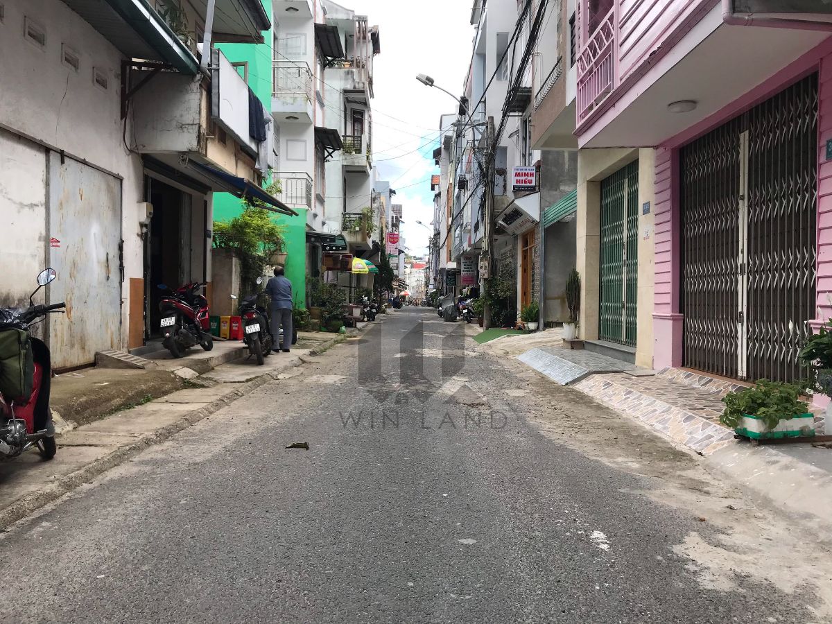 Nhà KQH Phan Đình Phùng - Hai Bà Trưng - Giá: 7ty, tlcc