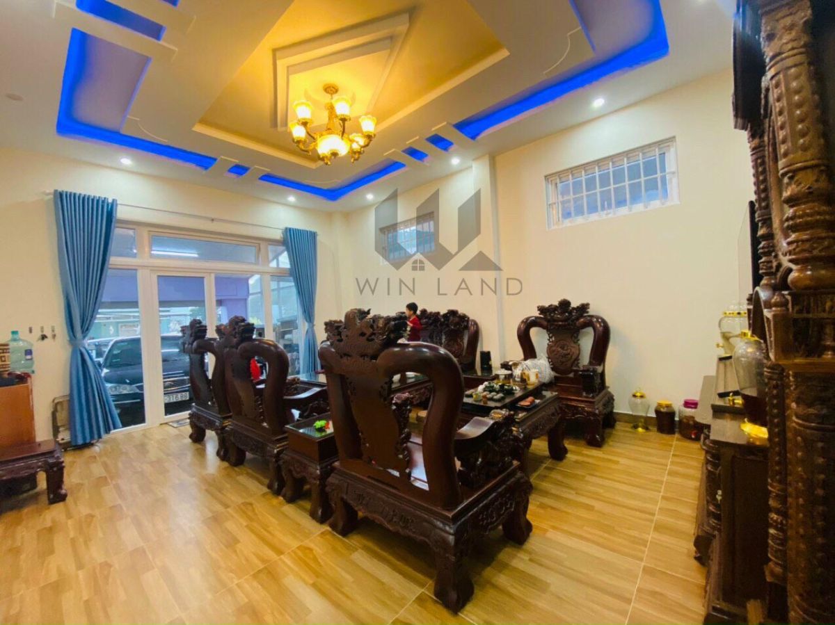 Nhà Vòng cua cây Mai thôn Đa Lộc, xã Xuân Thọ - Giá: 5ty950