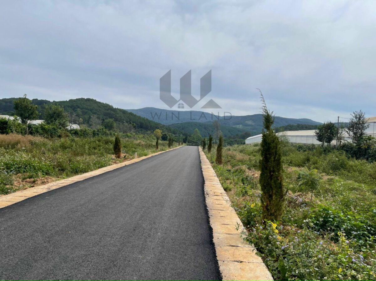 Đất xã Tà Nung - Giá: 3ty2, tlcc