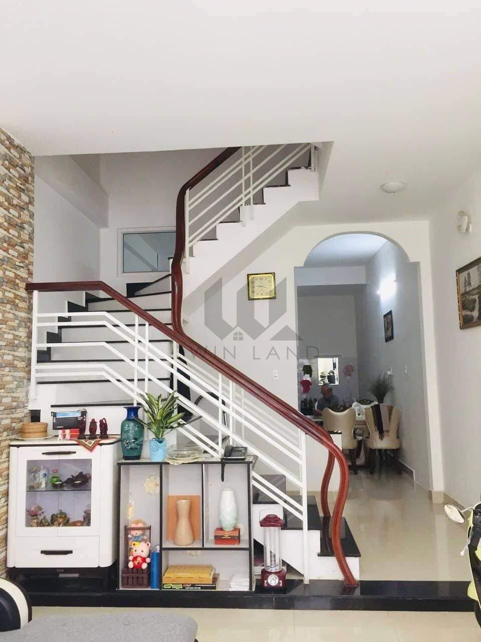 Nhà KQH Phan Đình Phùng - Hai Bà Trưng - Giá: 7ty6