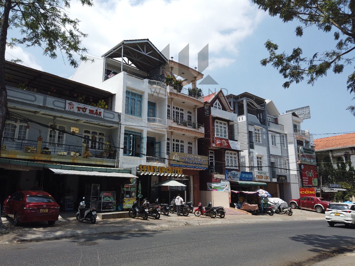 Nhà Mặt tiền Trần Lê - Giá: 13ty5