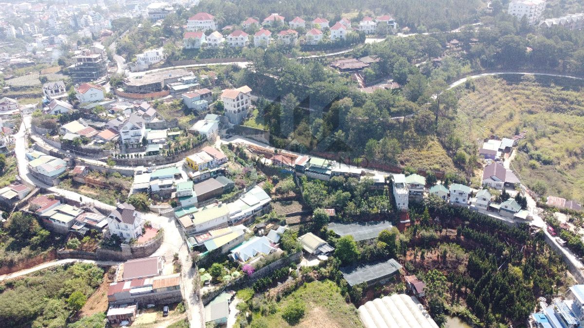 Homestay sân vườn Đống Đa - Giá: 33ty5