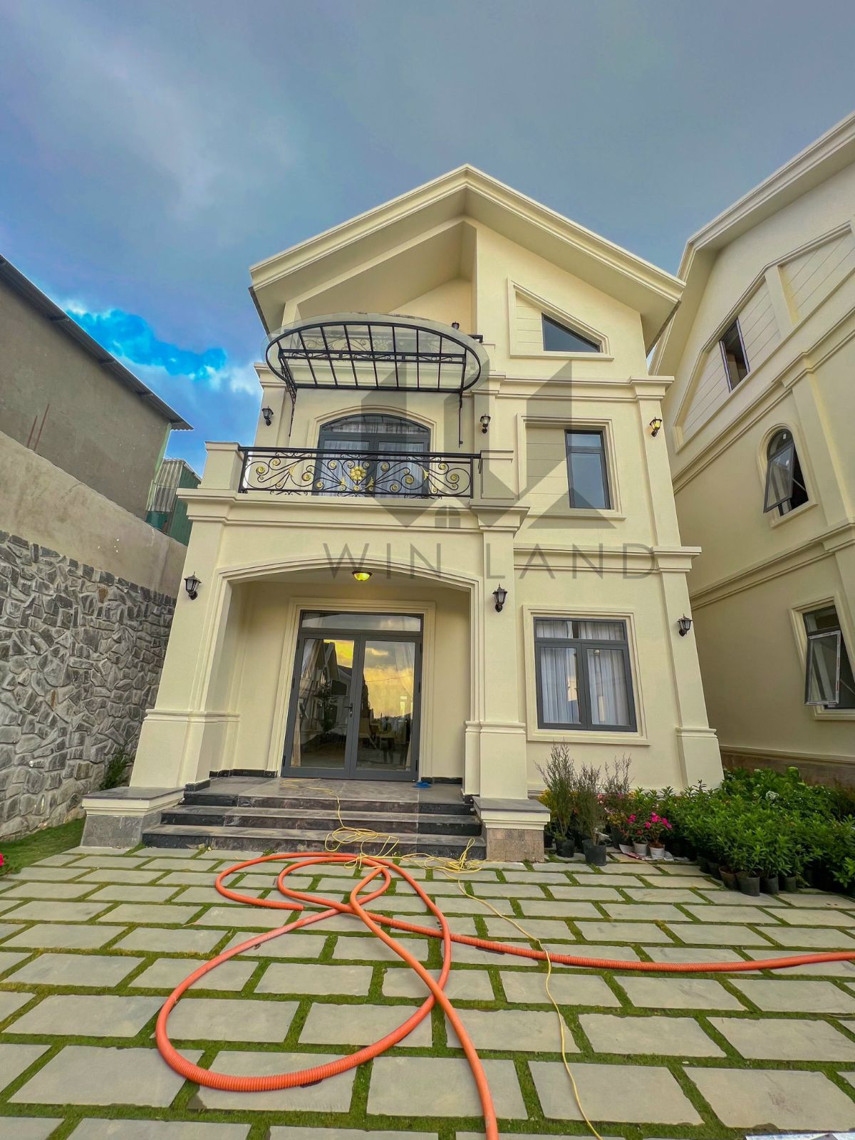 4 căn Biệt thự Măng Lin - Giá: 12ty