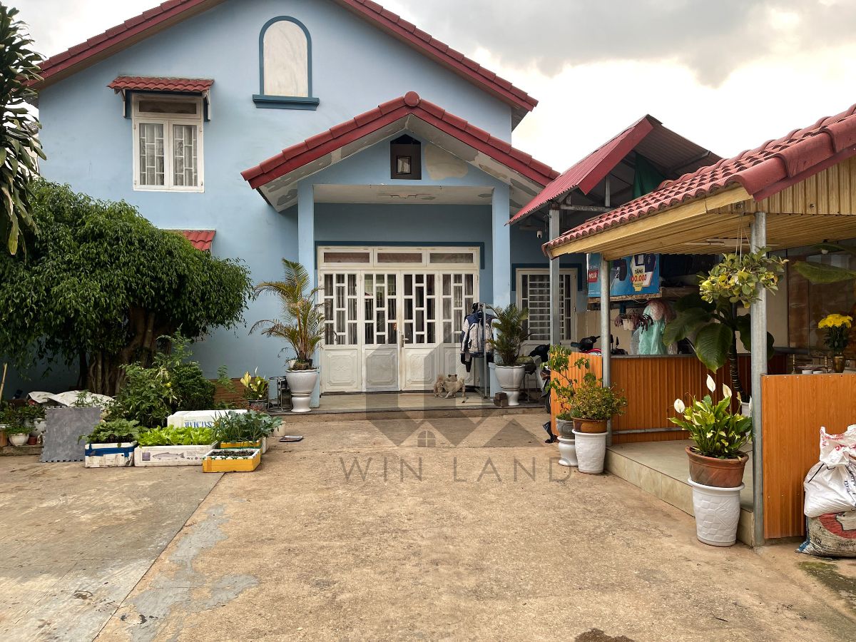 Nhà sân vườn Phước Thành - Giá: 8ty6