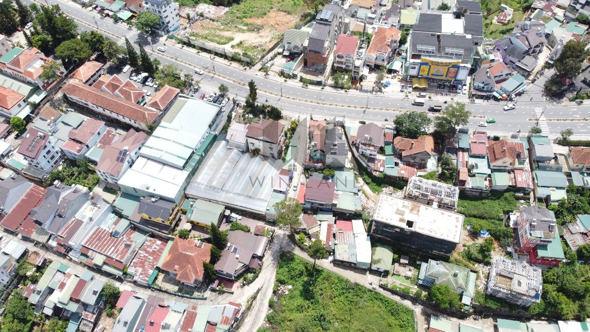 Đất Ba Tháng Tư - Giá: 51ty