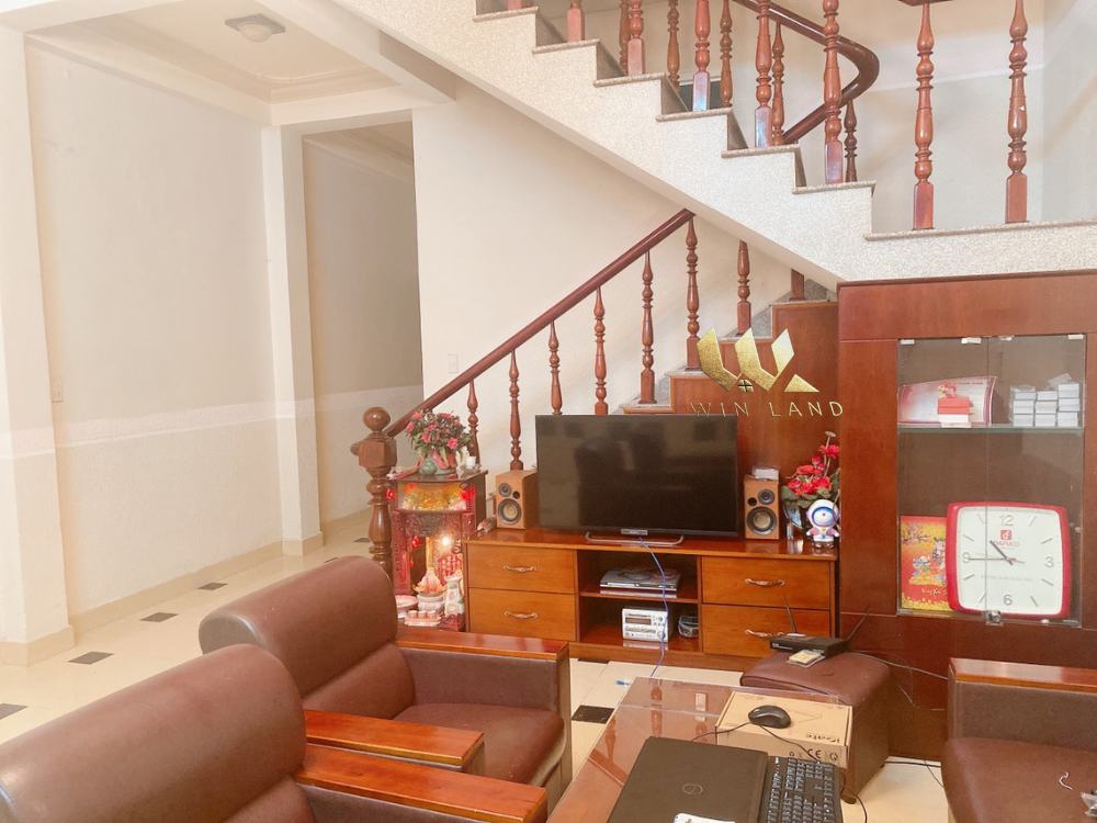 Nhà Lý Nam Đế - Giá: 3ty750