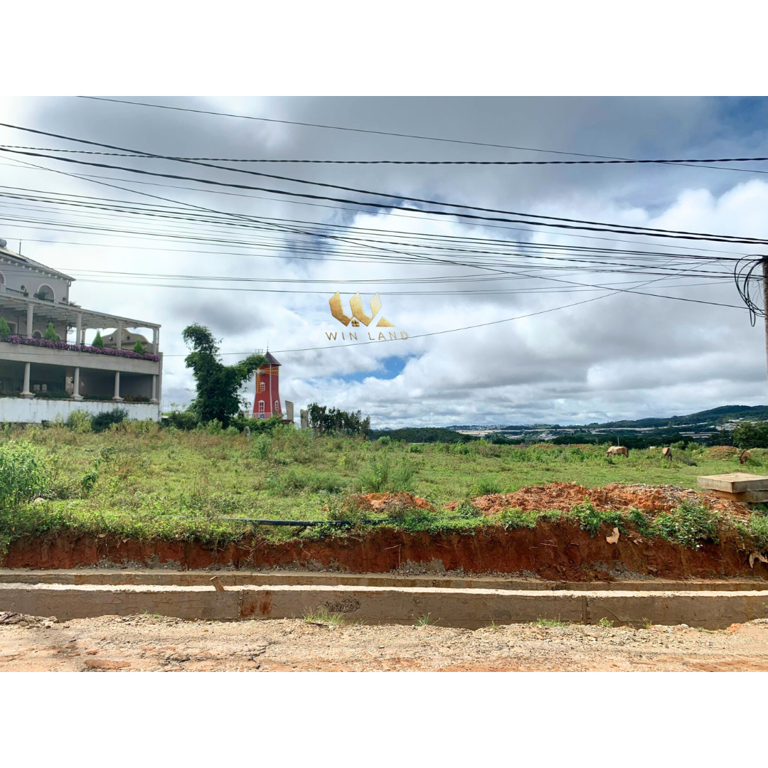 Đất 2 mặt tiền Măng Lin - Giá: 33ty500