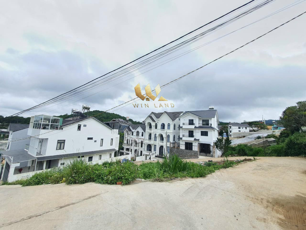 Nền biệt lập Vạn Thành - Giá 9ty6