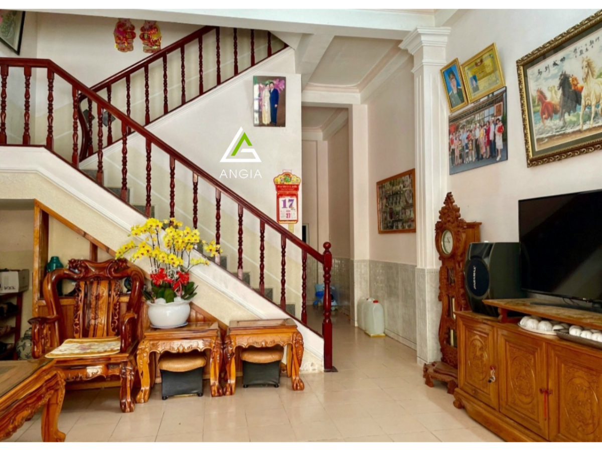 Nhà Đặng Thái Thân - Giá: 10ty5