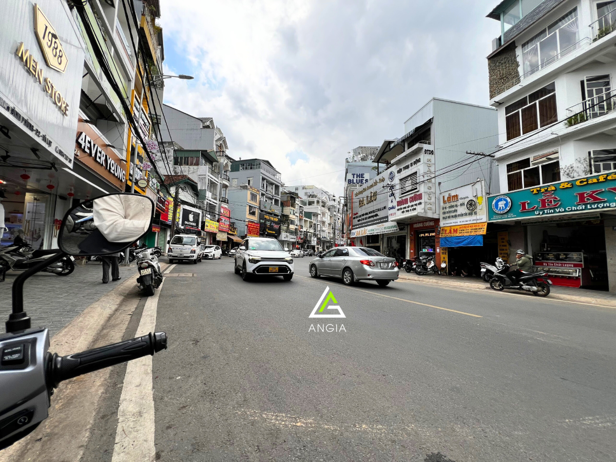 Nhà Mặt tiền Phan Đình Phùng - Giá: 17ty5