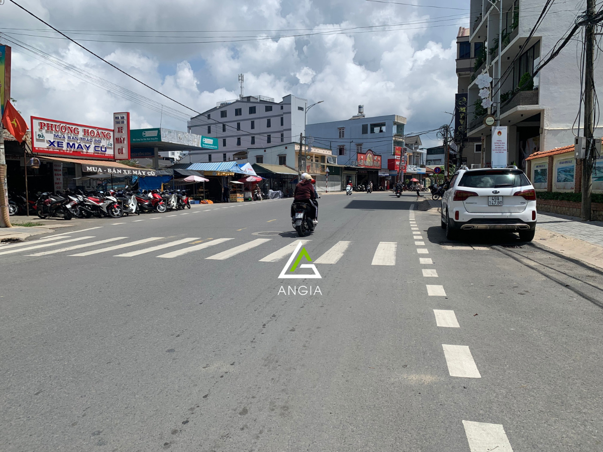 Đất mặt tiền Phan Đình Phùng - Giá: 30ty