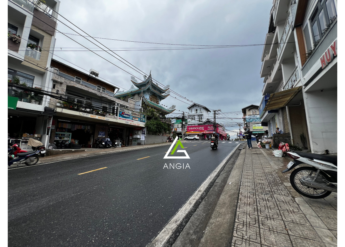 Nhà mặt tiền La Sơn Phu Tử - Giá: 45ty