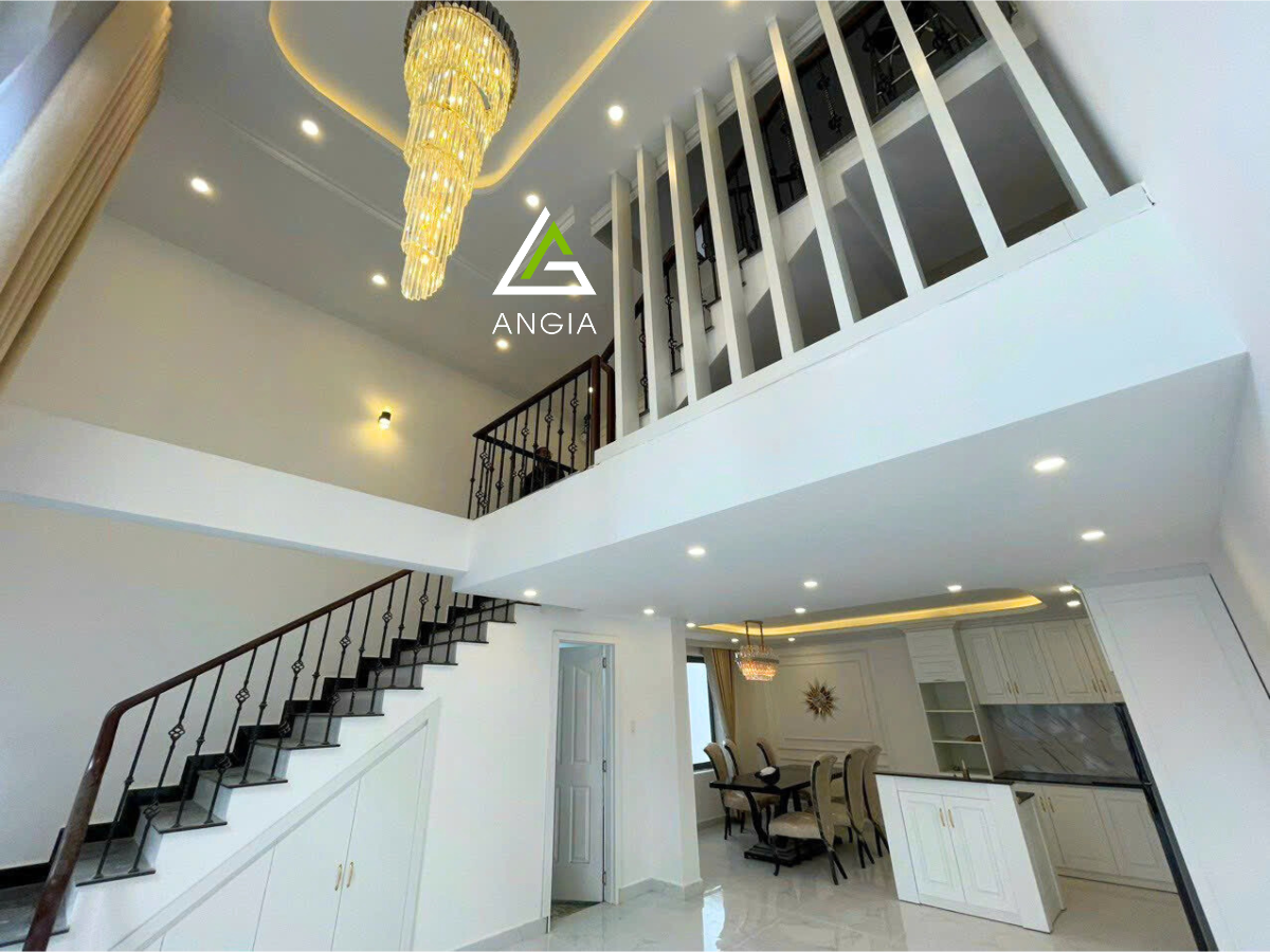 Nhà Phù Đổng Thiên Vương - Giá: 10ty5