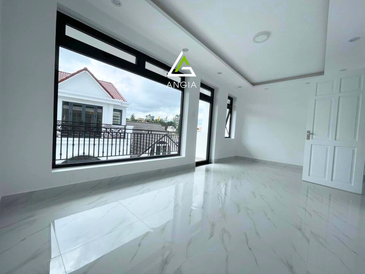 Nhà Phù Đổng Thiên Vương - Giá: 10ty7, tlcc