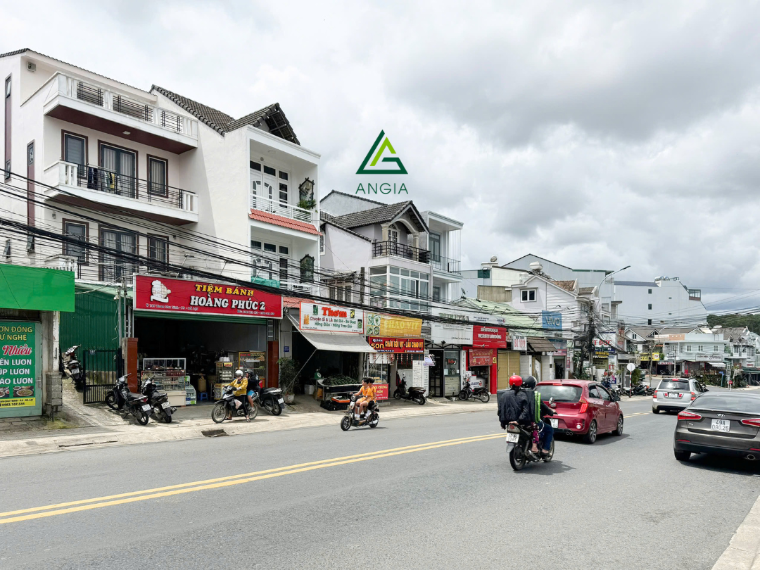 Nhà mặt tiền Phan Chu Trinh - Giá: 28ty