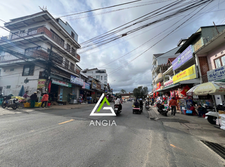 Đất mặt tiền Chi Lăng - Giá: 45ty