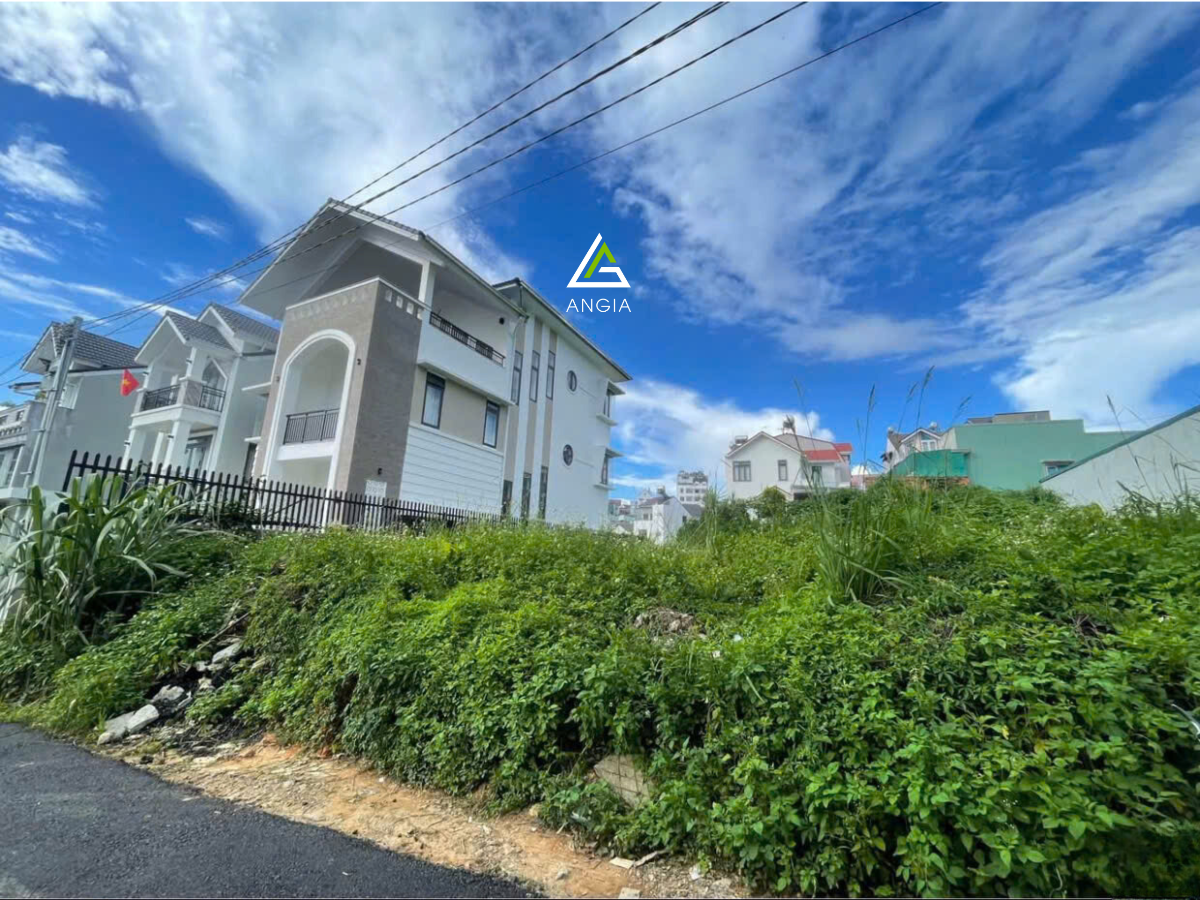 Đất Nguyễn Đình Chiểu - Giá: 12ty