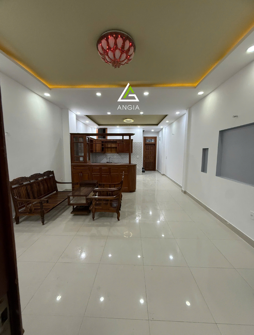 Nhà Mặt tiền Phan Đình Giót - Giá: 12ty9