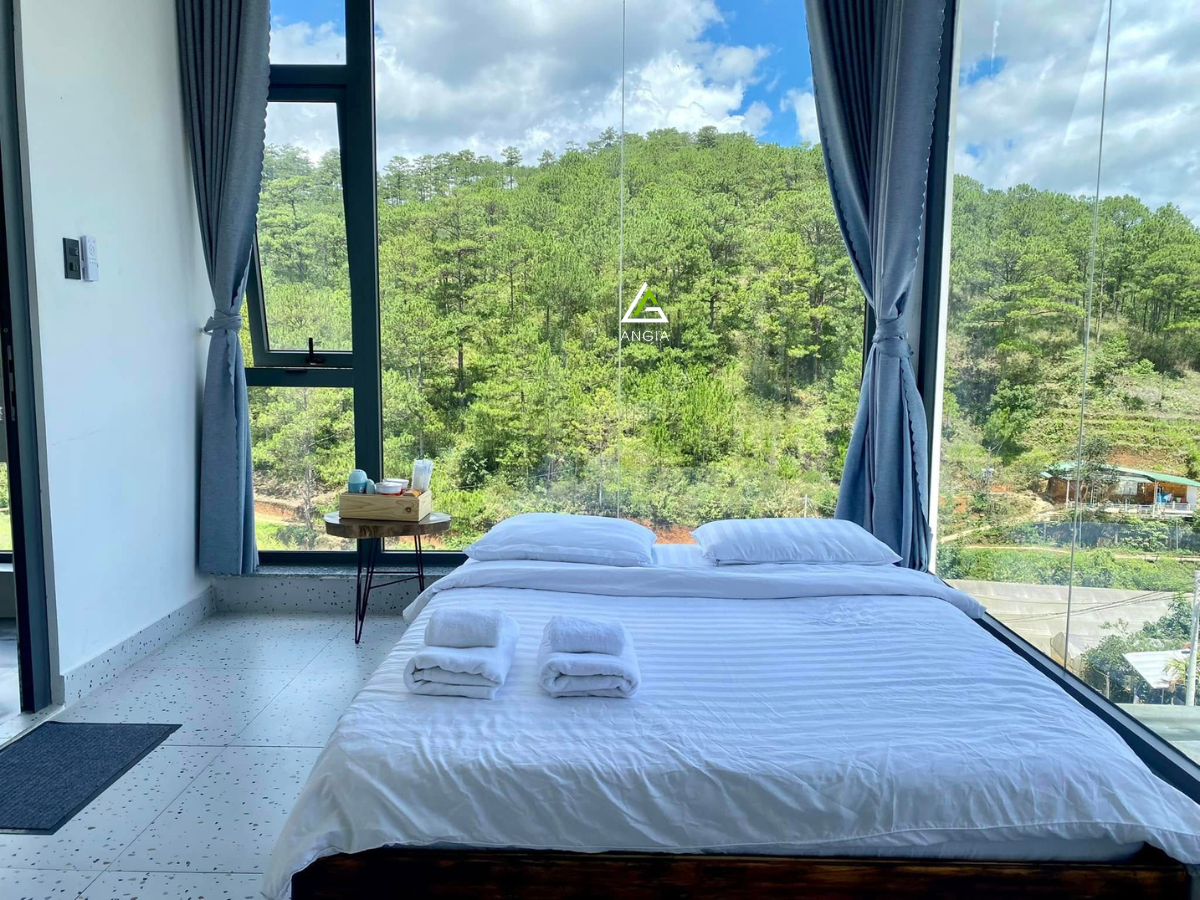 Biệt thự Hoàng Hoa Thám - Giá: 15ty