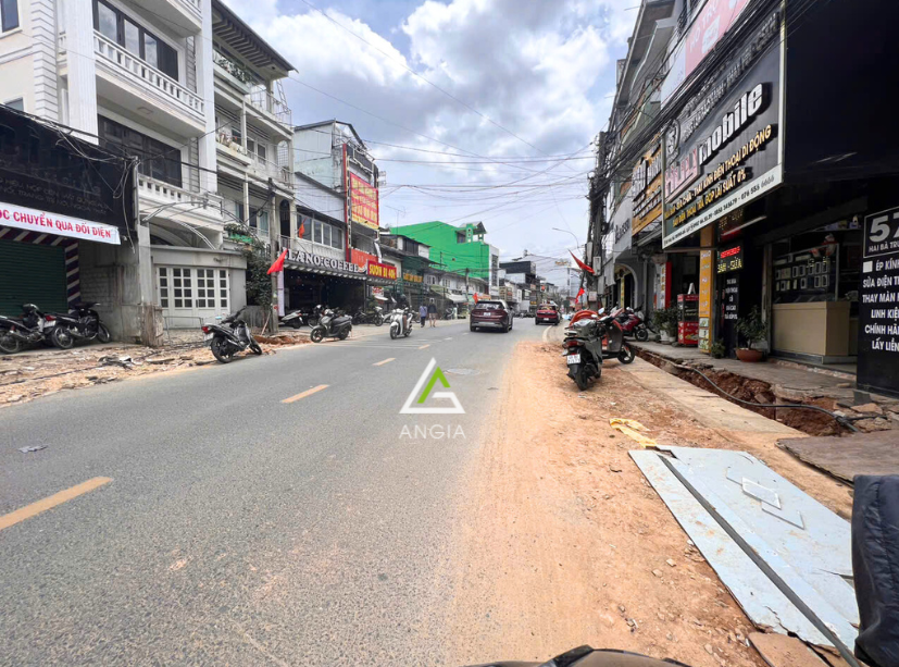 Nhà mặt tiền Hai Bà Trưng - Giá: 33ty