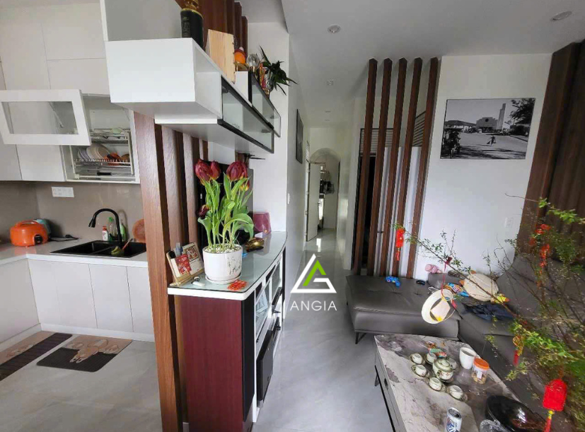Căn hộ chung cư Hoàng Hoa Thám - Giá: 3ty2