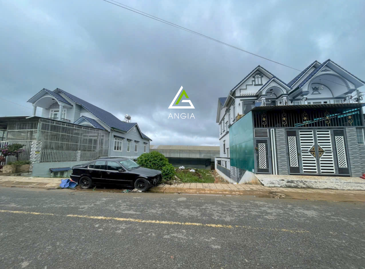 Đất Vạn Xuân, huyện Lạc Dương - Giá: 10ty5