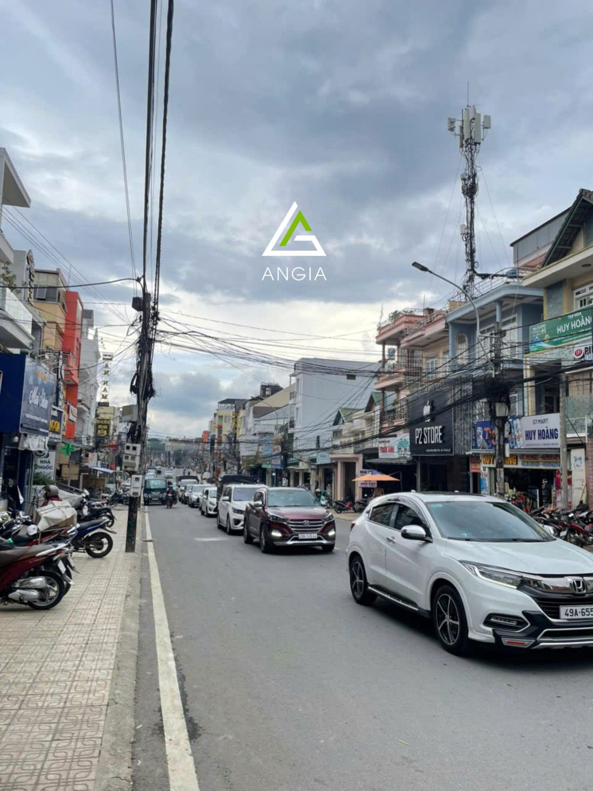 Nhà mặt tiền Nguyễn Công Trứ - Giá: 27ty8
