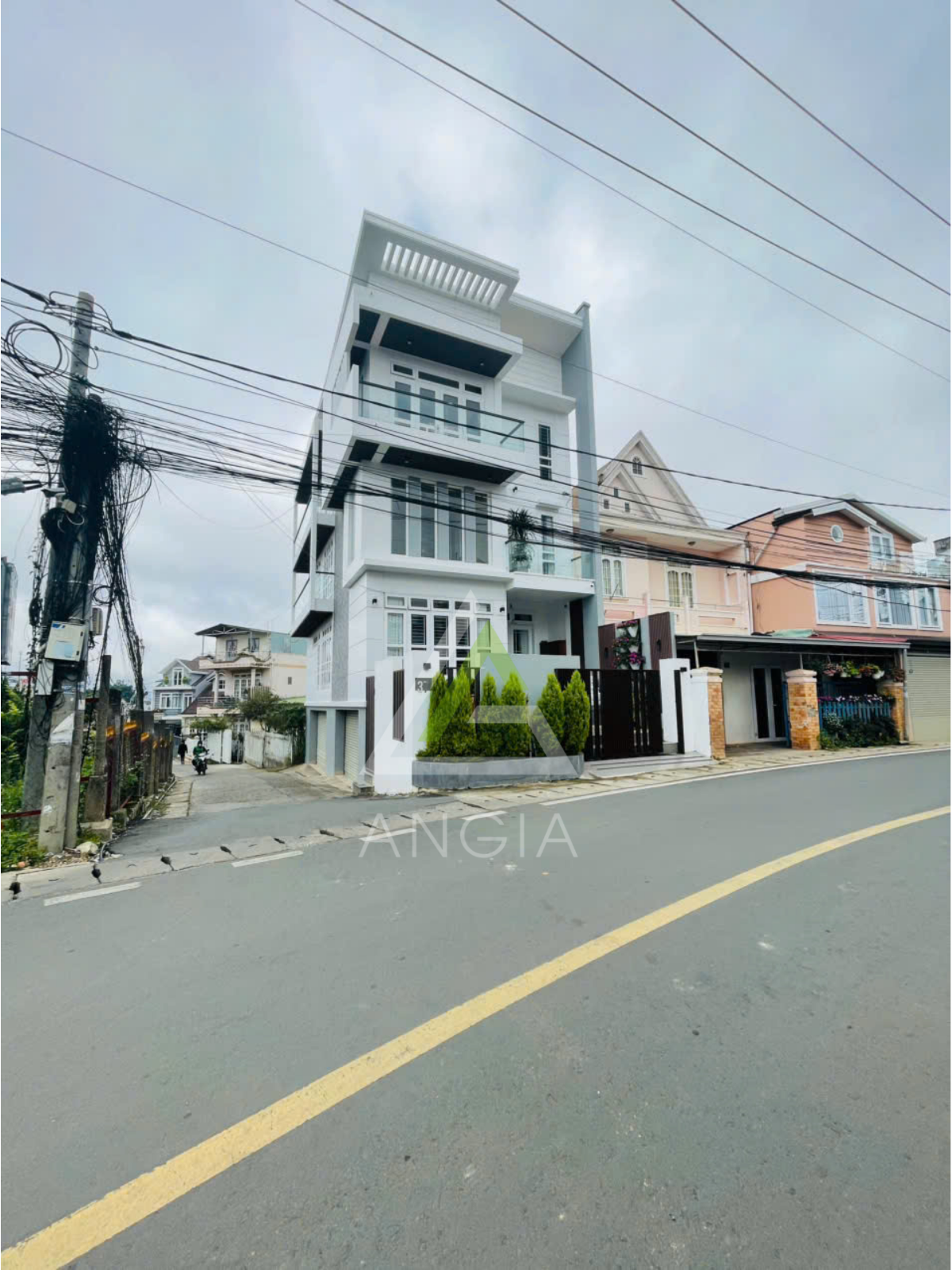 Nhà Trần Khánh Dư - Giá: 14ty