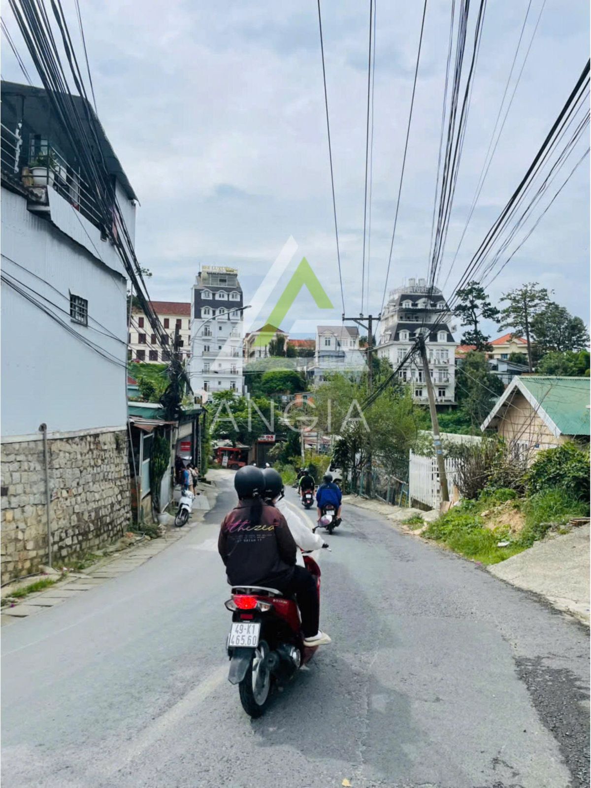 Nhà Hà Huy Tập - Giá: 12ty