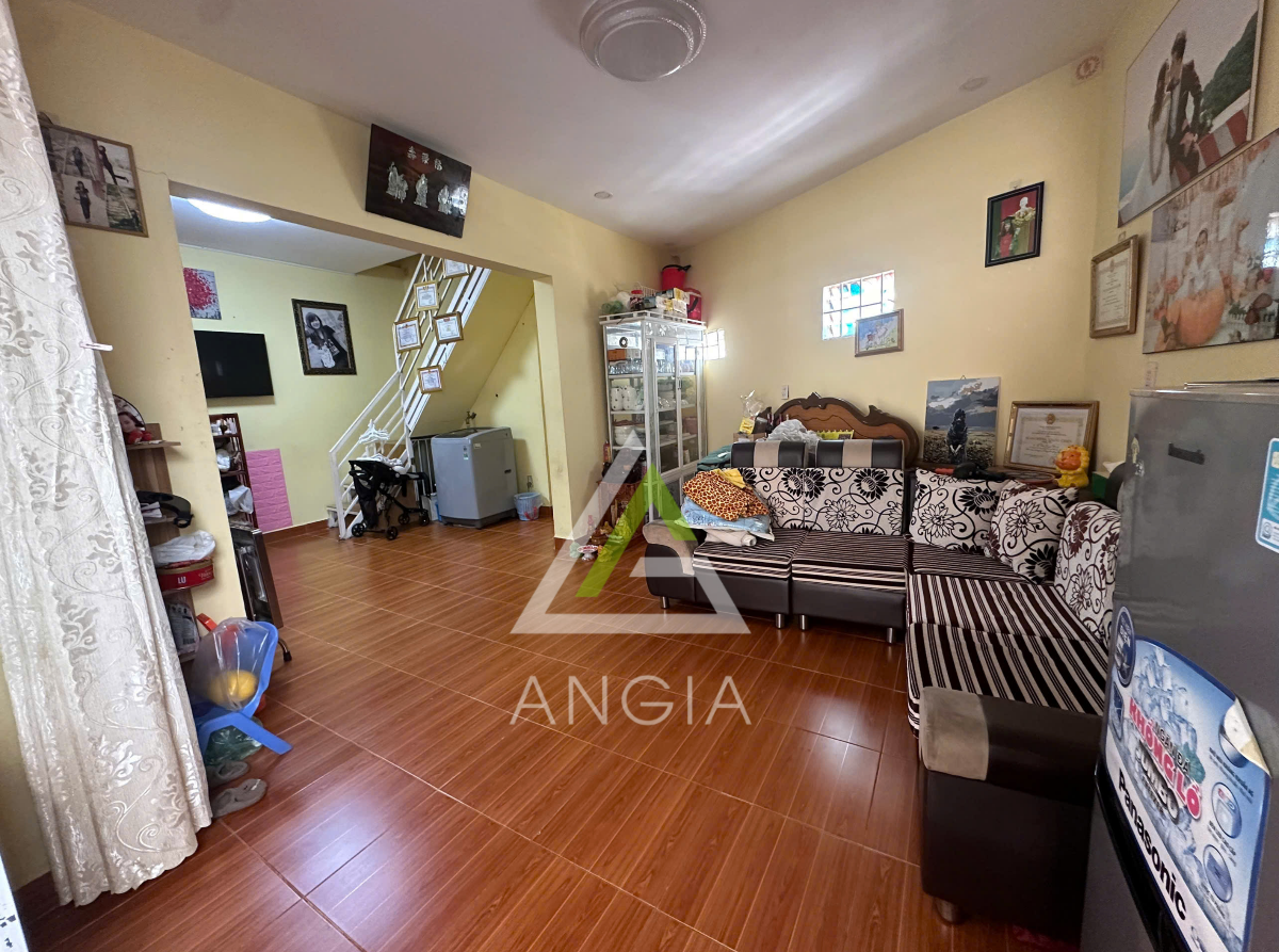 Nhà Đào Duy Từ - Giá: 5ty2