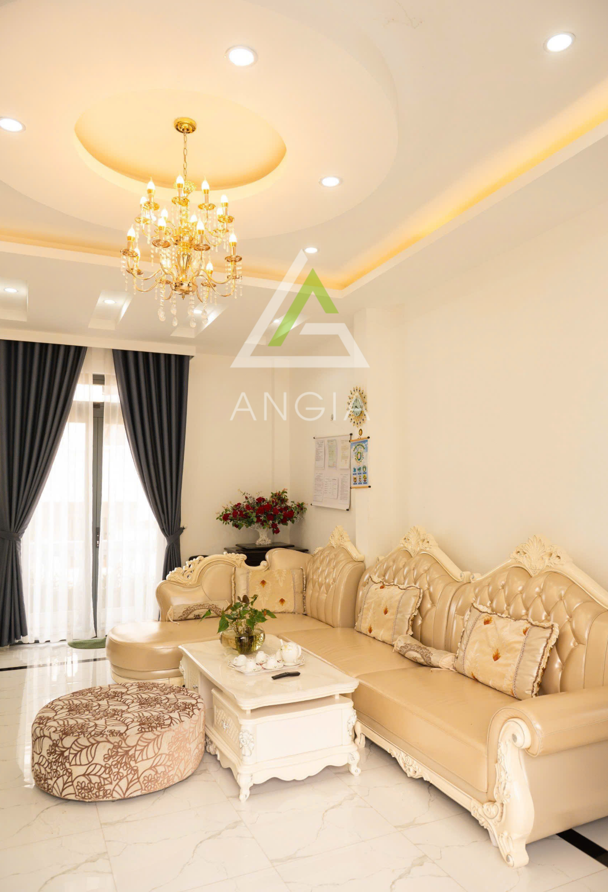 Biệt thự sân vườn Lý Nam Đế - Giá: 23 tỷ