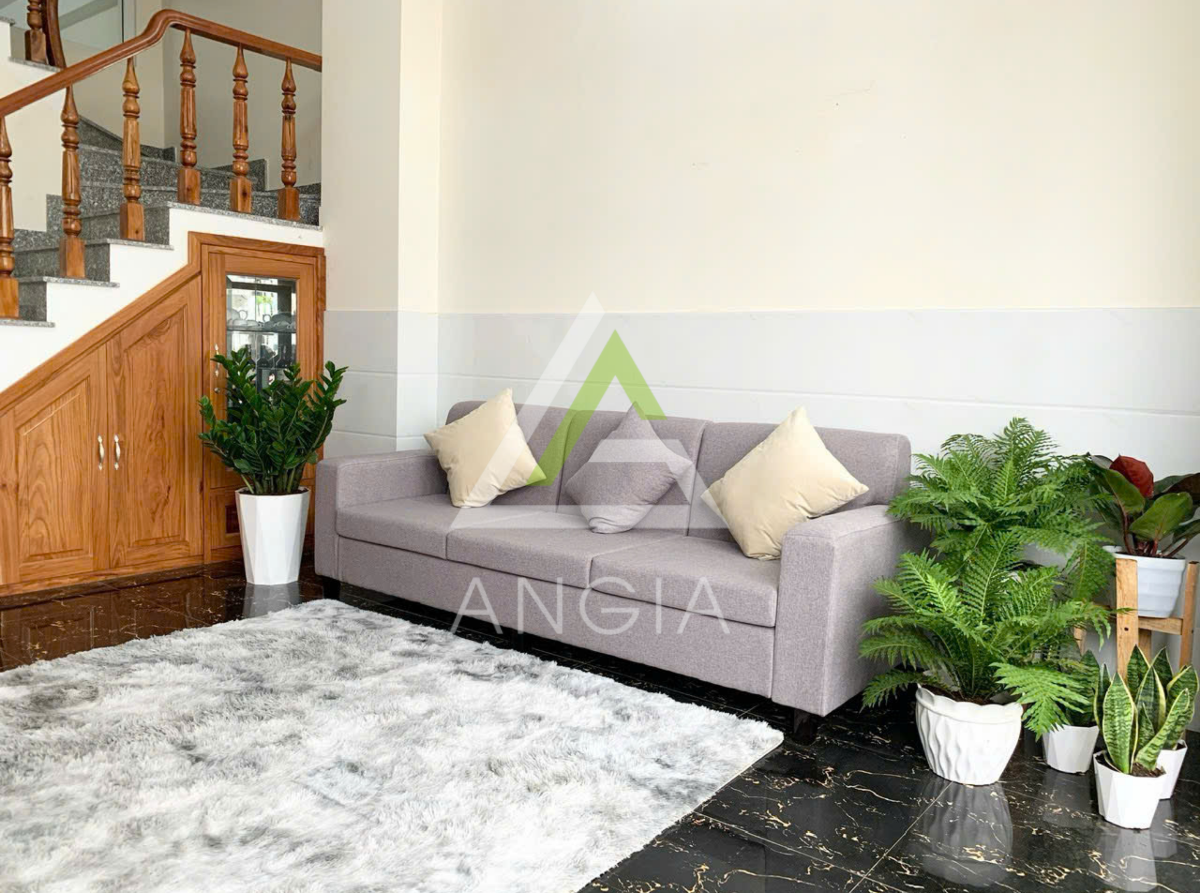 Nhà mặt tiền Tô Hiến Thành - Giá: 9ty