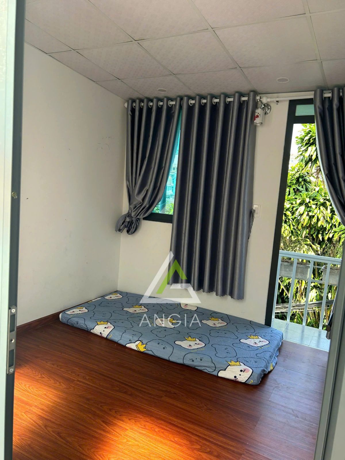 Nhà Trần Phú - Giá: 3ty450