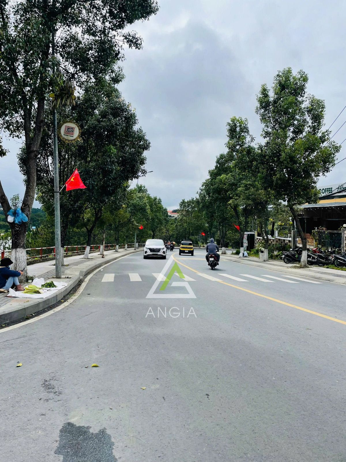 Đất Sương Nguyệt Ánh - Giá: 11ty