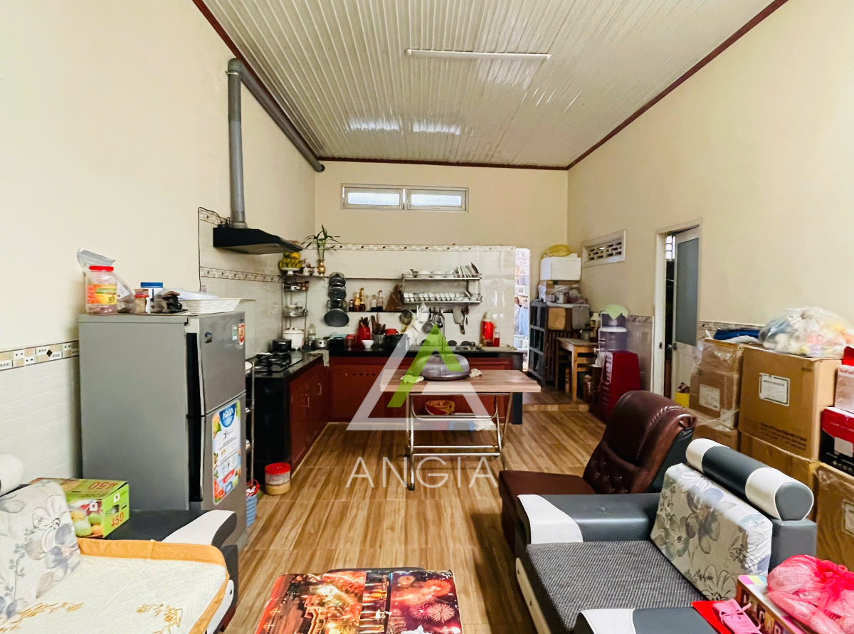 Đất Đoàn Thị Điểm - Giá: 9ty660