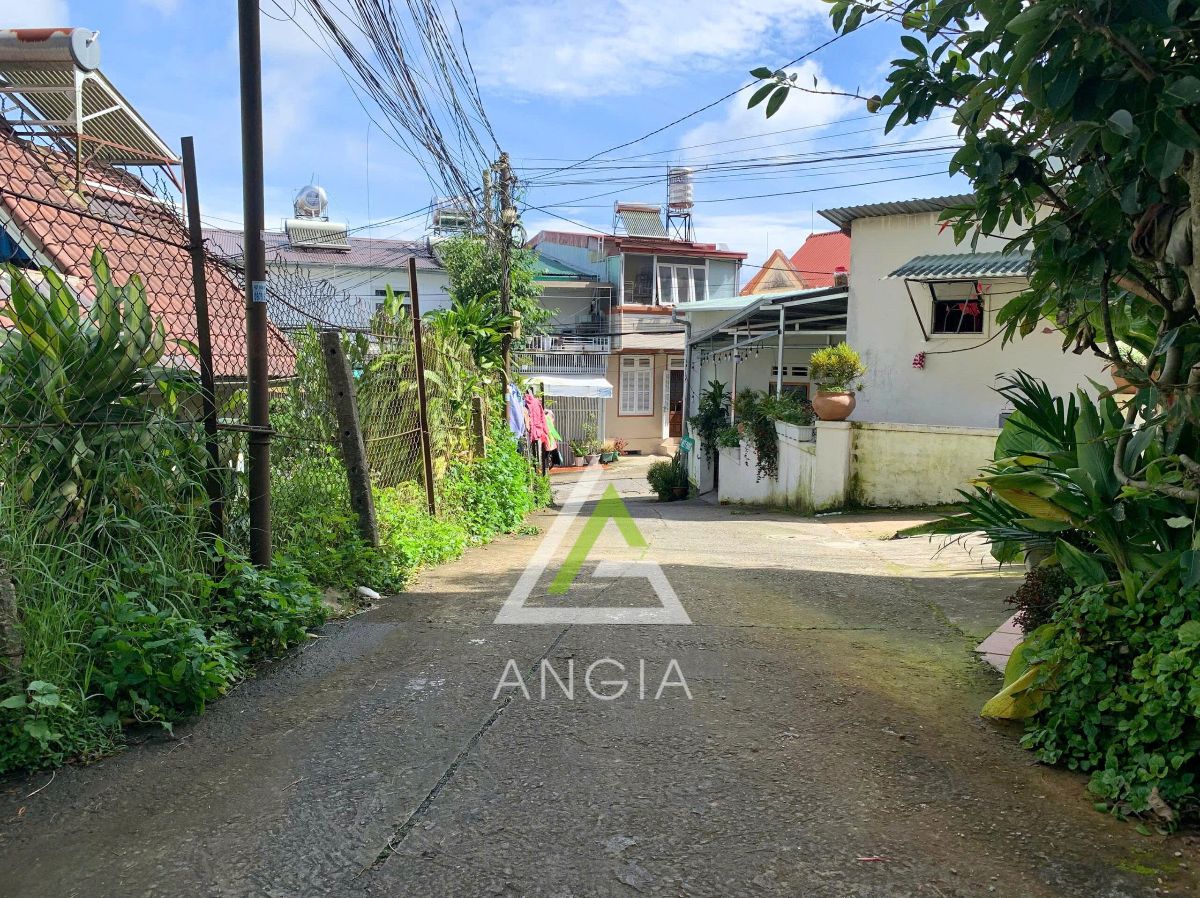 Đất Nguyễn Văn Trỗi - Giá: 7ty5